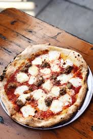 I've never felt the need to stray and order domino's. Domino S Brooklyn Style Vs Hand Tossed What S The Difference