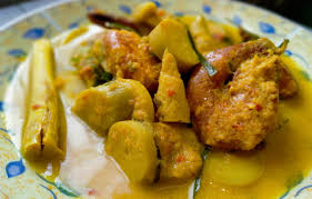 Salah satu cara mengolah rebung yaitu dijadikan tumis. Gulai Lemak Cili Api Udang Dan Rebung Chef Home
