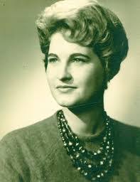 Janell Evans's Instagram, Twitter & Facebook