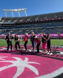 Dancing into 2020 like... #SidelineShimmy #fistpump #2020 #letsgo