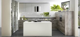 Avec notre gamme en ligne d'îlots centraux, vous profitez de nombreux rangements et tiroirs. La Cuisine Avec Ilot Central Tendance Conviviale Et Pratique Le Blog Deco Cuisine