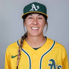 Alex Hugo's Instagram, Twitter & Facebook