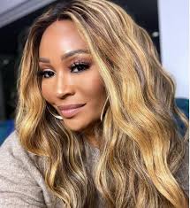 Cynthia Got the Meg the Stallion Knees': Cynthia Bailey Shows Her Fans Just  How Low She Can Get, Husband Mike Hill Chimes In