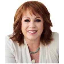 Holly Porter's Instagram, Twitter & Facebook