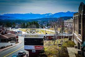 Lake Placid - Gateway To The Adirondacks Getaway Mavens Lake Placid Lake Placid New York Lake George