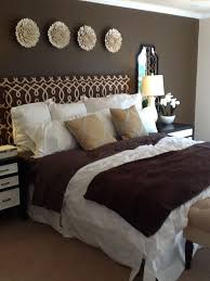 Pin By Lori Featherstone On Home Decor Brown Bedroom Walls Brown Bedroom Decor Bedroom Color Schemes