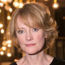 Ruth Rainer's Instagram, Twitter & Facebook