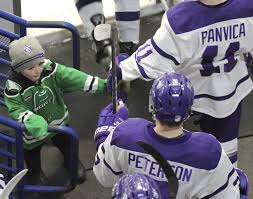 PHOTO SLIDESHOW: St. John's hockey shuts out St. Thomas 4-0