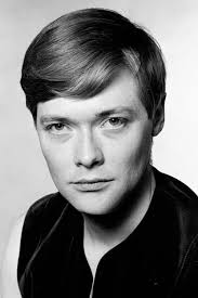 Simon Ward — The Movie Database (TMDB)