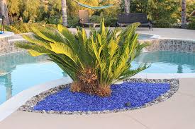Modern landscaping is refreshingly geometric. Glass Landscape Rocks 5 Garden Designs For Inspiration