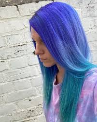 This vibrant and refreshing look has made it a top choice among millions. 30 Incredible Blue Ombre Hair Colors Trending In 2021