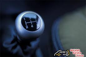 7:18 pandu laju 79 719 просмотров. Cara Tips Pemanduan Kereta Transmisi Automatik Dan Transmisi Manual How To Drive An Automatic Transmission And Manual Transmission Car