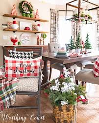 Your living room is the heart of your home all year long, but it feels extra important once the holidays roll around. Seasonal Simplicity In My Christmas Breakfast Room Worthing Court
