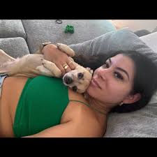 How to improve lash application for a more natural look?