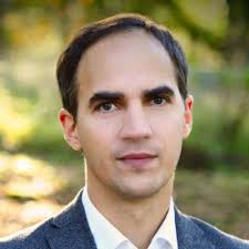 Aron Ambrosiani @aronambrosiani@glammr.us