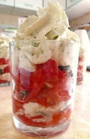 Verrine Tomate Mozzarella Chantilly Basilic Verrine Tomate Verrine Tomate Mozzarella Tomates Mozzarella
