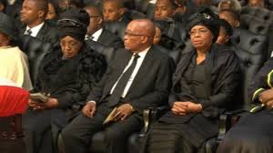 She is the widow of former president of mozambique samora machel and pr. Graca Machel And Winnie Mandela Walk Hand In Hand Itv News