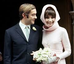Dr Andrea Dotti And Audrey Hepburn In Wedding Dress Designed By Givenchy Photographed At Their Wedding At The Townhall In Morges Switzerland January 18th Audrey Hepburn Hollywood Wedding Short Wedding