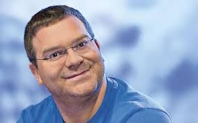 Vom Praktikanten zum Entertainer: Elton wird 50