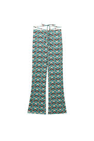 In washington the uniform board, after many trials, came up with a completely different outfit as a possible new uniform for navymen. Strappy Printed Bell Bottom Trousers Pull Bear