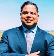 Will Democrats' 'blue wave' push in suburban city elections drown  nonpartisan tradition?