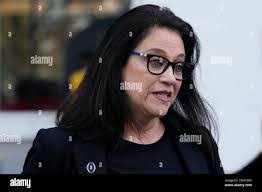 Janis Burke's Instagram, Twitter & Facebook