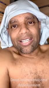 Sweet Foot: Halftime Show… #superbowl #halftime #show #usher #performance  #fire #outfits #hugging #encouragement #offkey