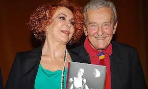 Sarebbe una cosa normale, ma per me, arrivata a 51 anni. E Morta Marina Ripa Di Meana Una Vita Oltre Le Convenzioni La Repubblica