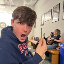 Noah Clausen (@noahjclausen)