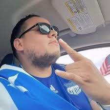 Walter Mora (@WalterM65246093)