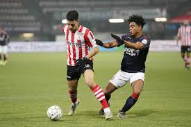 Transfer çalışmalarını sürdüren galatasaray, sparta rotterdam'ın orta sahası abdou harroui'yi kadrosuna katmak için harekete geçti. Fc Twente En Sparta Scoren Niet In Dramatische Wedstrijd Foto Tubantia Nl
