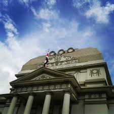 La librería libro azul es un establecimiento que se dedica a la compra y venta de libros usados, comercializan especialmente libros de literatura, historia, filosofía avenida 10 calle 1 y 0 ,san josé, costa rica de la catedral metropolitana 300 sur y 50 al este, costado norte de iglesia la dolorosa. Colegio De San Luis Gonzaga Costa Rica Landmarks Costa
