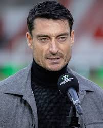 Albert Riera » Bilanz unter Schiedsrichter Roberto Rosetti