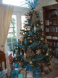 Pin By Sarah May On Christmas Trees Decor Turquoise Christmas Tree Peacock Christmas Tree Christmas Tree Themes