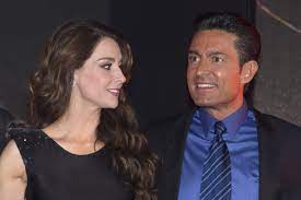 Fernando Colunga fan club - Con la guapisima Susana Gonzalez en la  presentacion de "Pasion y Poder" | Facebook