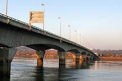 La disparition cette année du goulet à l'entrée du pont mitterrand va fluidifier le trafic. Ponts De Bordeaux Pont D Arcins Ou Pont Francois Mitterrand Www 33 Bordeaux Com