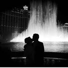 Www Lasvegasweddingwagon Com Las Vegas Wedding Wagon Photo Of The Day The Timing Of This Couldn T H Las Vegas Weddings Las Vegas Wedding Wagon Vegas Wedding