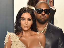Kim kardashian wears wedding dress, kanye west lights himself on fire at 'donda' event kim kardashian made a special appearance during kanye west's third listening event for his album donda. Jto0nvlvmapwqm
