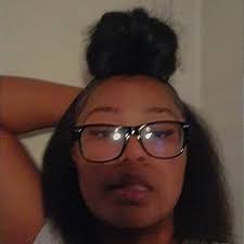 Malayah Brown's Instagram, Twitter & Facebook