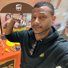 Verna Burns (@JeffStVerna)