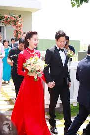 Đặng thu thảo xúc động ôm mẹ trong khoảnh khắc về nhà chồng. Toan Cáº£nh Ä'am CÆ°á»›i Ä'Æ°á»£c Báº£o Vá»‡ Nghiem Ngáº·t Cá»§a Ä'áº·ng Thu Tháº£o Vá»›i Doanh Nhan Trung Tin