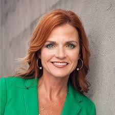 Tabitha Dickens's Instagram, Twitter & Facebook