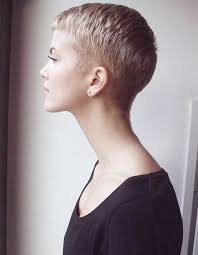 But this year our obsession with skimmed strands has intensified. 20 Best Very Short Haircuts