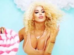 0 ответов 0 ретвитов 4 отметки «нравится». Afida Turner Sans Culotte Dans Le Mad Mag Elle Devoile Son Intimite Video Sur Buzz Insolite Et Culture