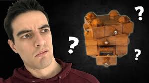 A Caylus 1303 review, in Caylus feat. the mayor of Caylus