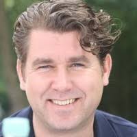 1100+ "The Rings" profiles