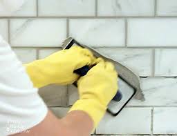 How To Tile A Backsplash Part 2 Grouting And Sealing A Backsplash Backsplash Grouting Backsplash Grout