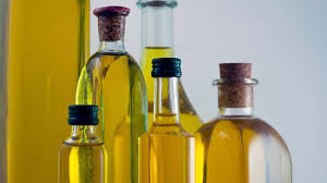 Curly hair is known for drying out more quickly than other hair types because its texture prevents your natural scalp oils from making their way smoothly down your strands. The 10 Most Popular Oils For Curly Hair Naturallycurly Com
