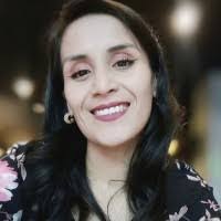 Mayra Pinedo's Instagram, Twitter & Facebook