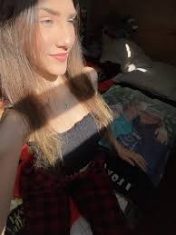 Sandra Hunt (@yourgirltacobell) • Instagram photos and videos